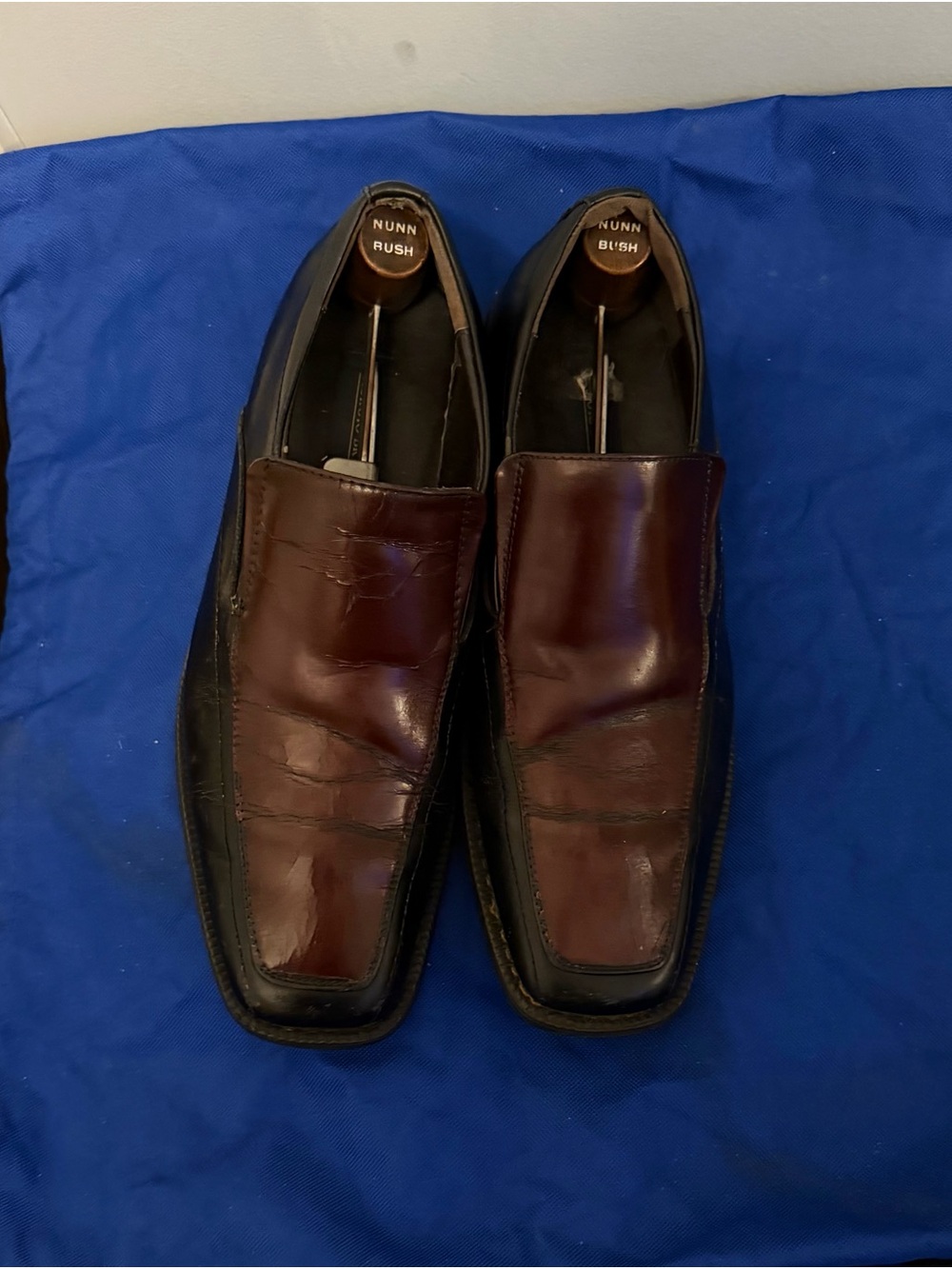 Vintage Black and burgundy genuine leather Slip-On Loafers